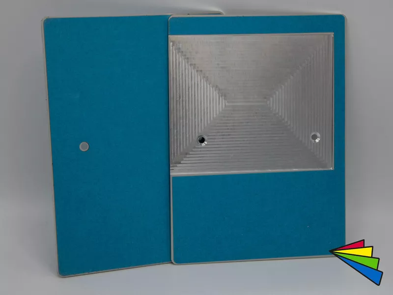 Gefreest Aluminium voorzien met Blauwe Tape op beide zijden