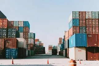 Containers & Overslag